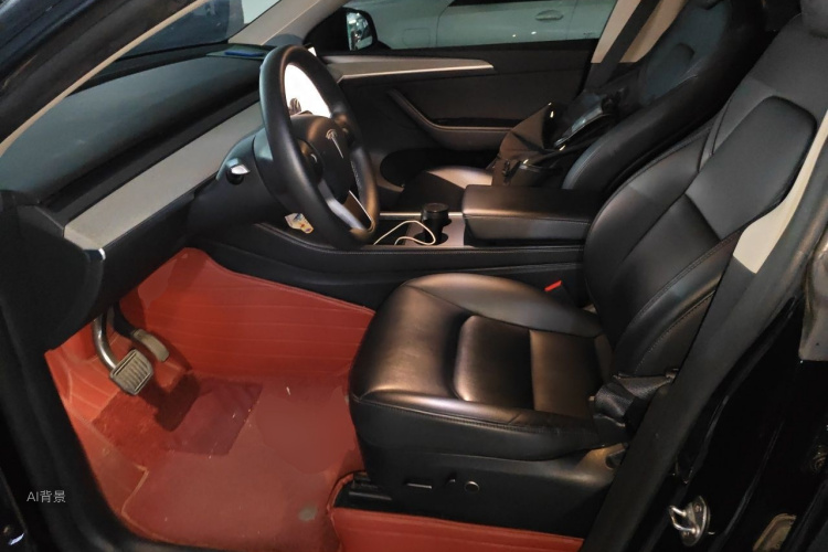 Tesla Model Y 2023 car image #17