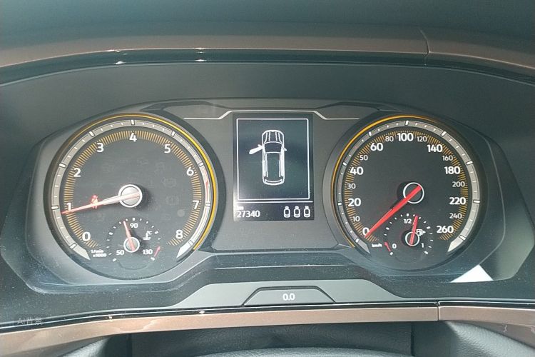 Volkswagen Tharu 2020 car image #13