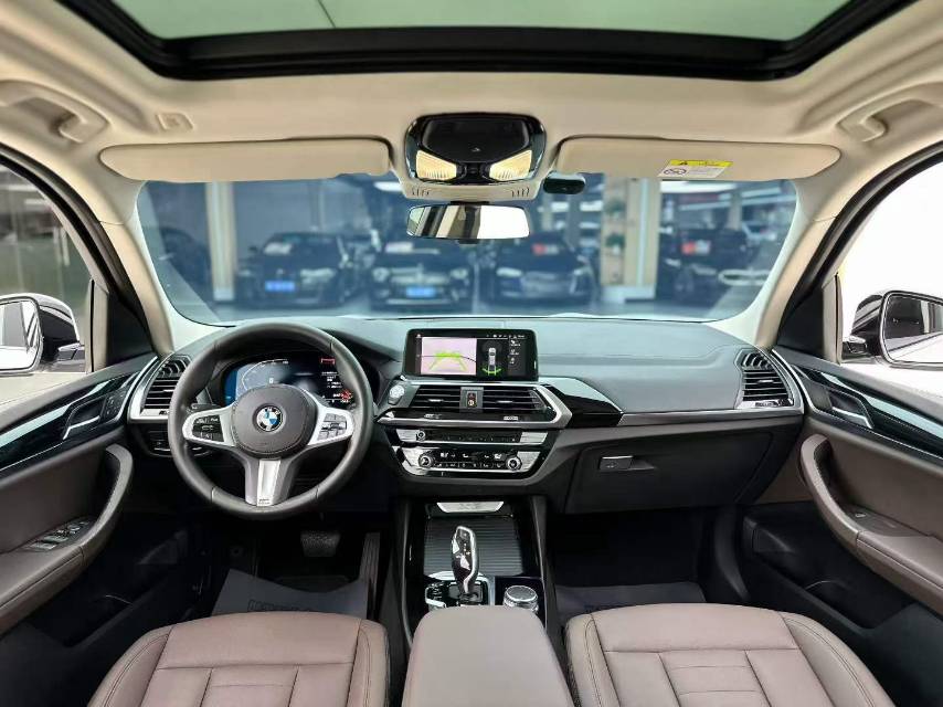 BMW X3 2020 car image #7