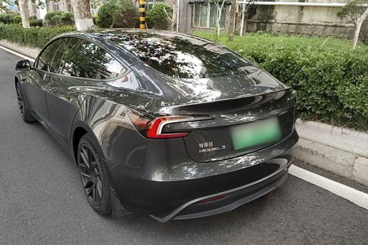 Tesla Model 3 2024 #7 Tesla Model 3 2024 immagine di auto #7