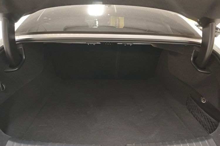 MI SU7 2025 car image #19