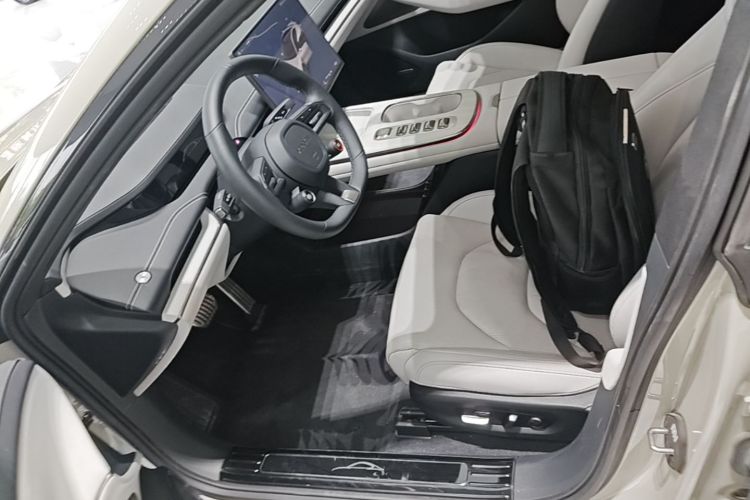MI SU7 2025 #15 MI SU7 2025 immagine di auto #15