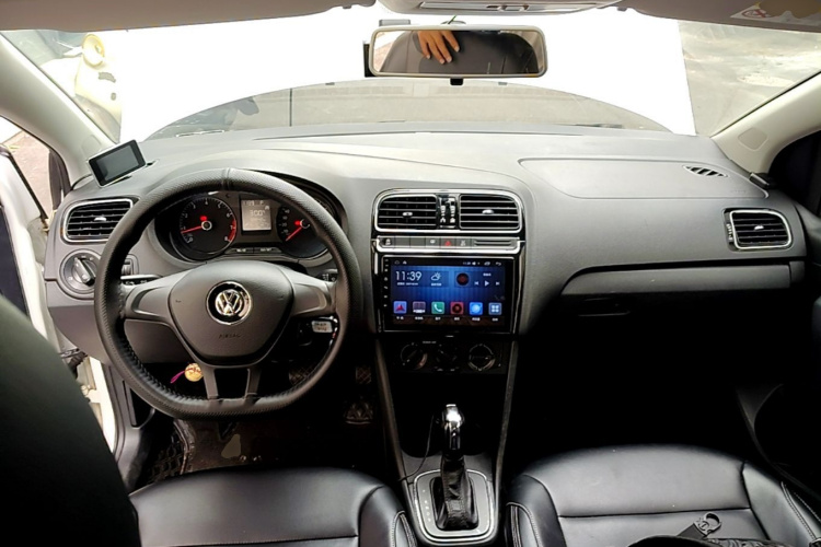 Volkswagen Polo 2018 #11 Volkswagen Polo 2018 car image #11