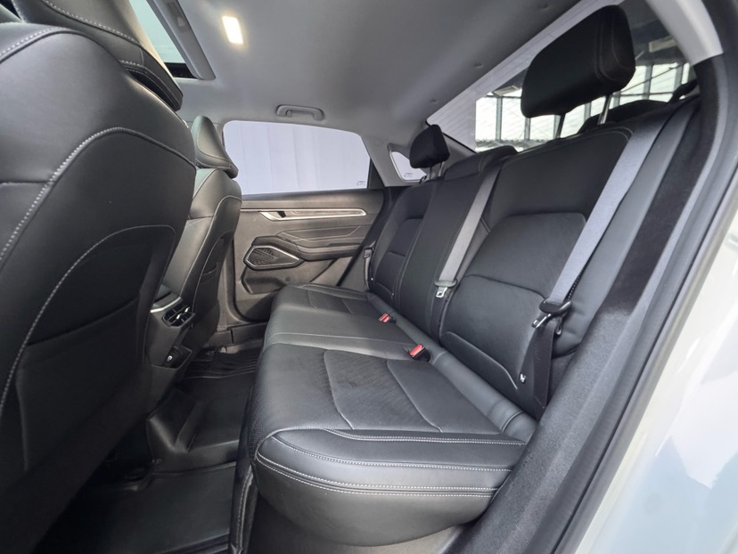 GEELY Emgrand 2024 #8 GEELY Emgrand 2024 car image #8