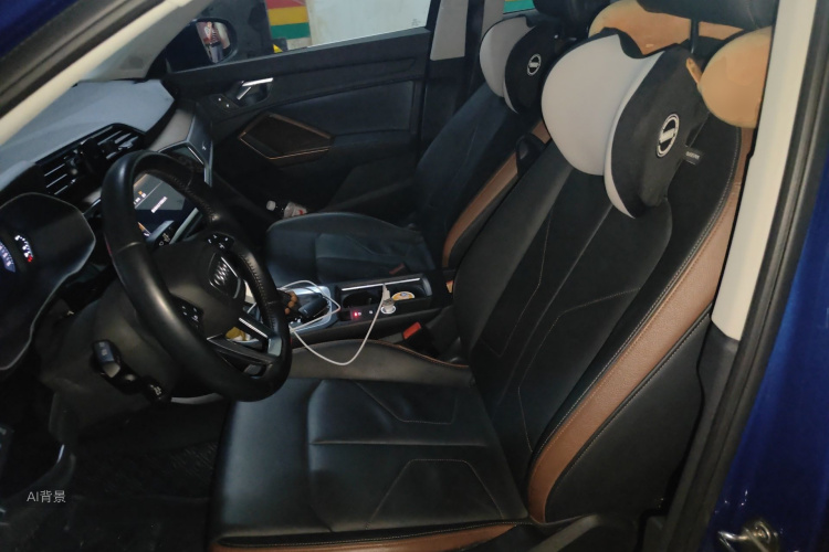 Audi Q3 2020 car image #17