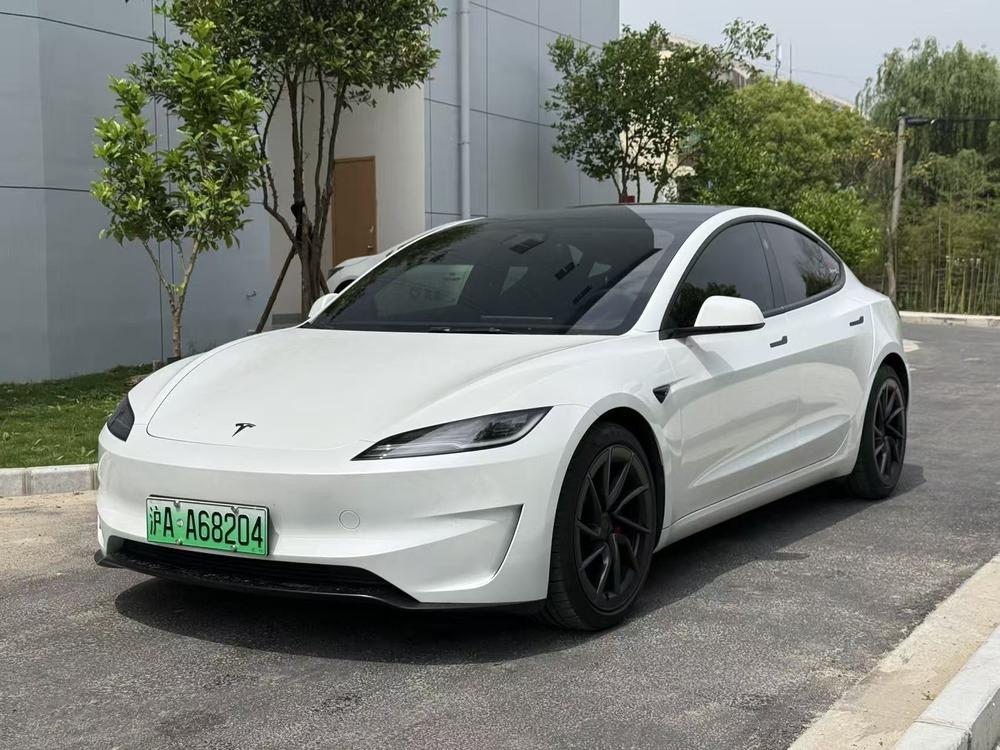 Tesla Model 3 2024 Tesla Model 3 2024 car image