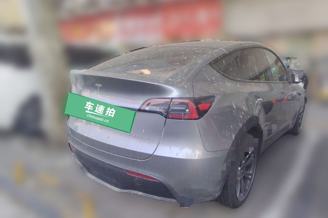 Tesla Model Y 2024 car image #4