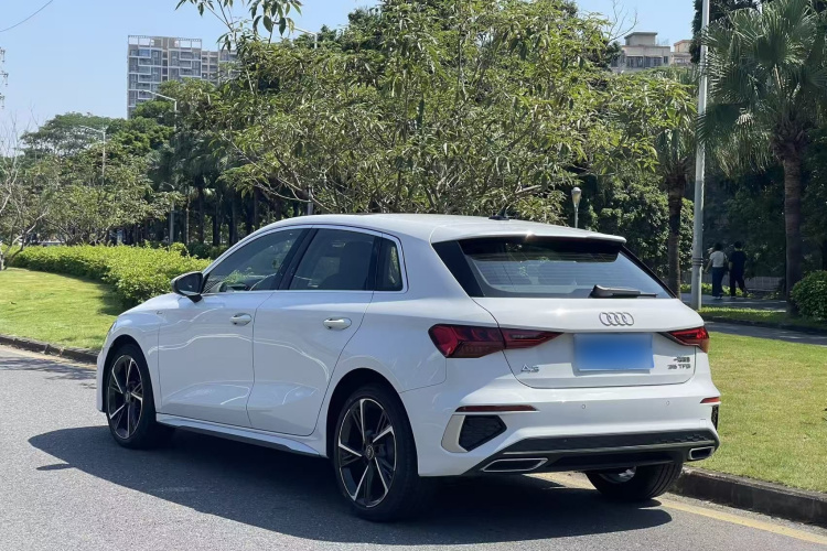 Audi A3 2024 car image #7