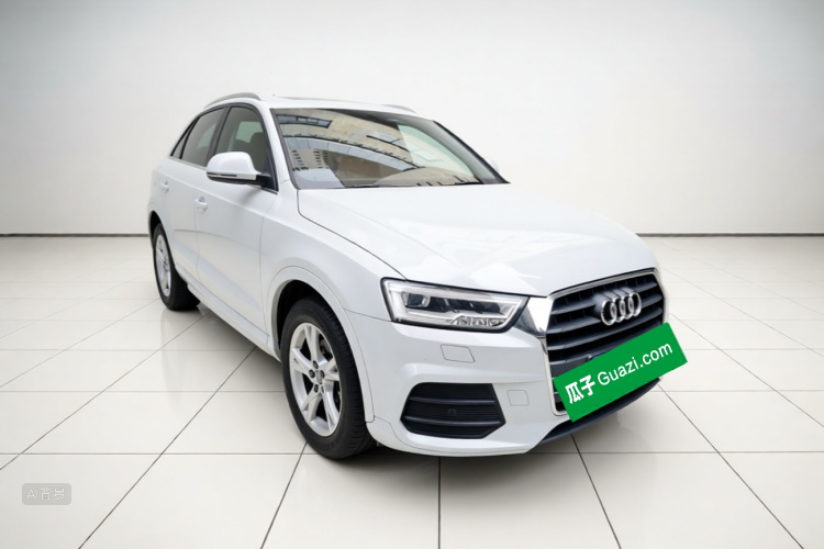 Audi Q3 2019 car image #4