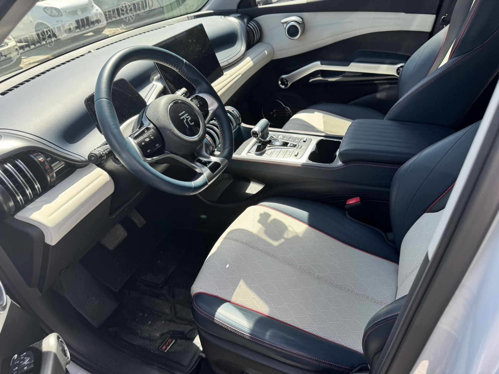 BYD Yuan Plus 2023 изображение автомобиля #6
