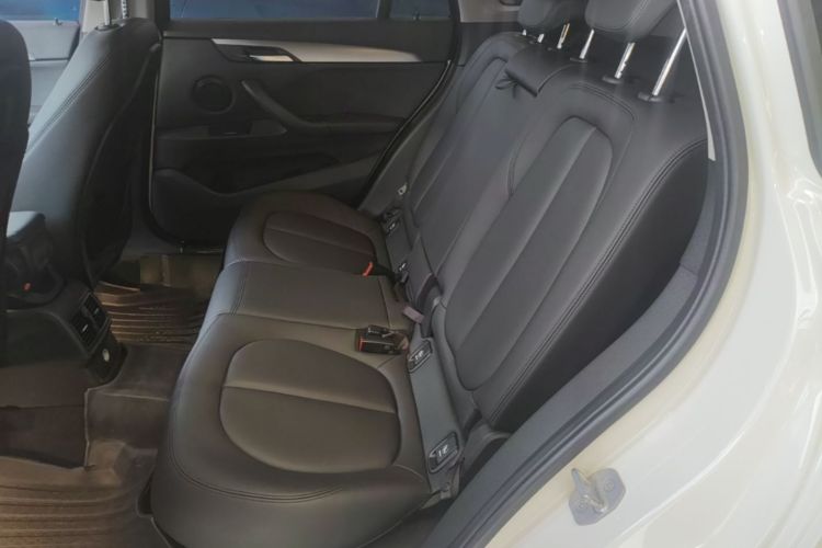 BMW X1 2017 #17 BMW X1 2017 car image #17