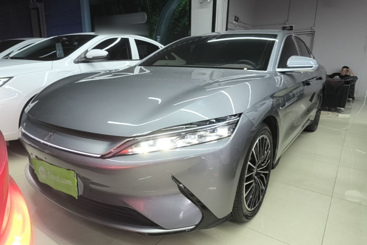 BYD Han 2022 car image #3