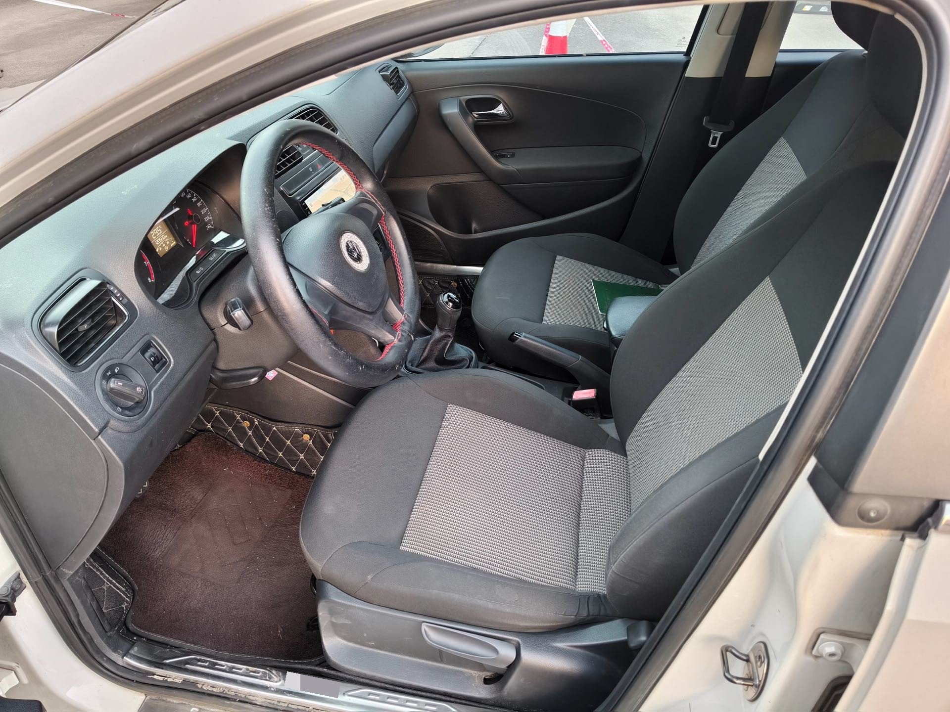 Volkswagen Polo 2016 #7 Volkswagen Polo 2016 car image #7