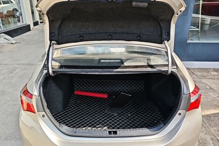 Toyota Corolla 2017 #19 Toyota Corolla 2017 car image #19