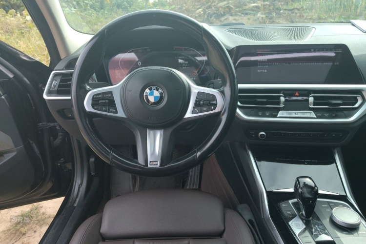 BMW 3 Series 2021 #12 BMW 3 Series 2021 car image #12