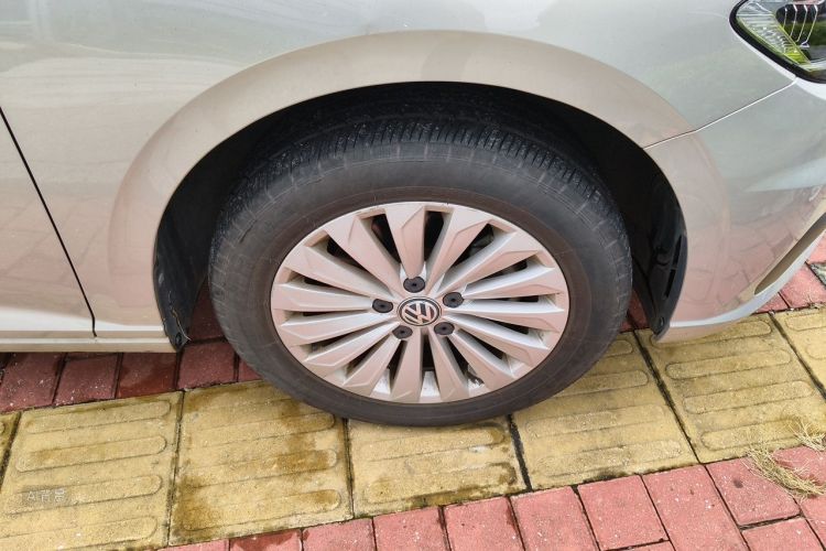 Volkswagen Lavida 2020 car image #9