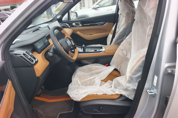 GEELY Boyue L 2026 immagine di auto #15