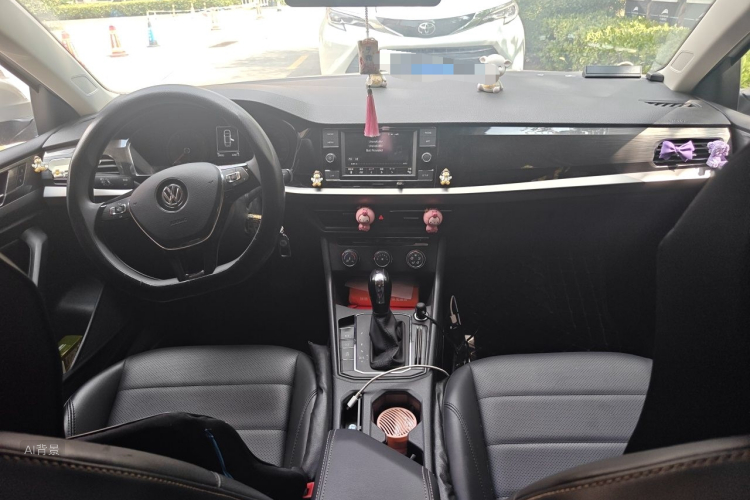 Volkswagen Lavida 2019 car image #11
