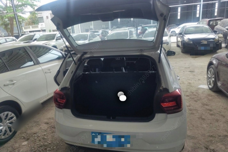 Volkswagen Polo 2023 car image #19