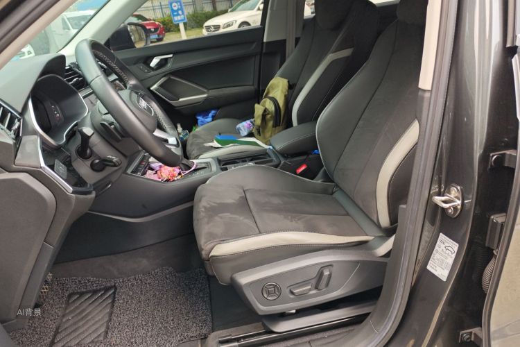 Audi Q3 2022 immagine di auto #17