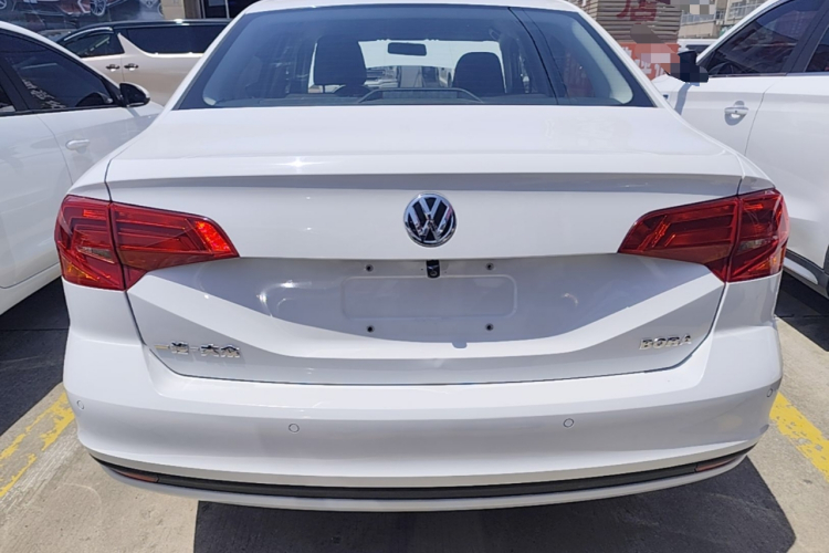 Volkswagen Bora 2023 car image #4