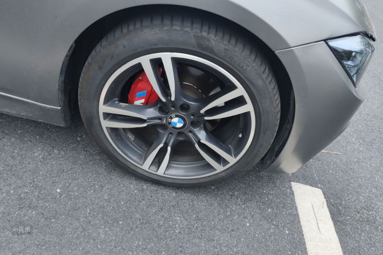 BMW 3 Series 2018 car image #9