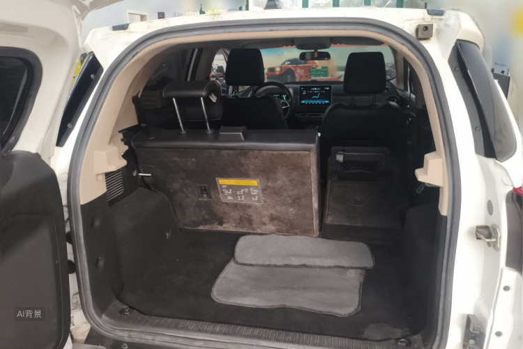 BYD Yuan New Energy 2019 #21 BYD Yuan New Energy 2019 car image #21