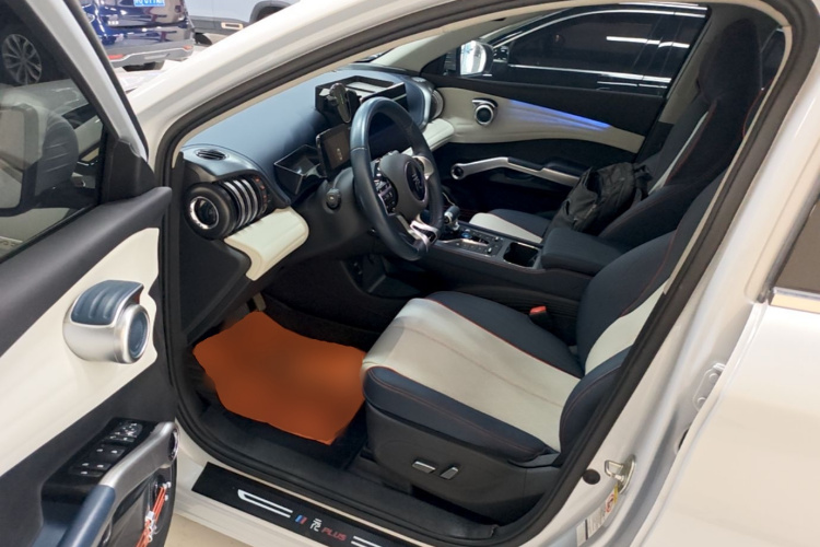 BYD Yuan Plus 2023 #16 BYD Yuan Plus 2023 car image #16