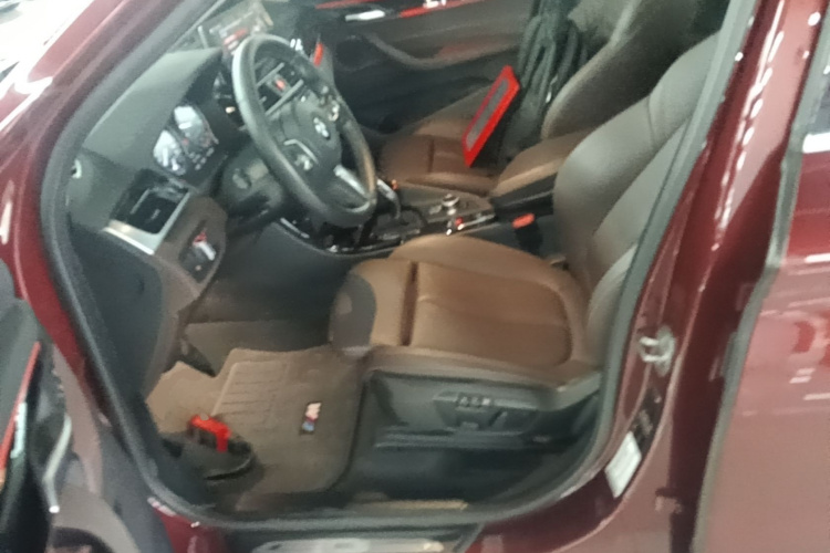 BMW X1 2019 car image #28