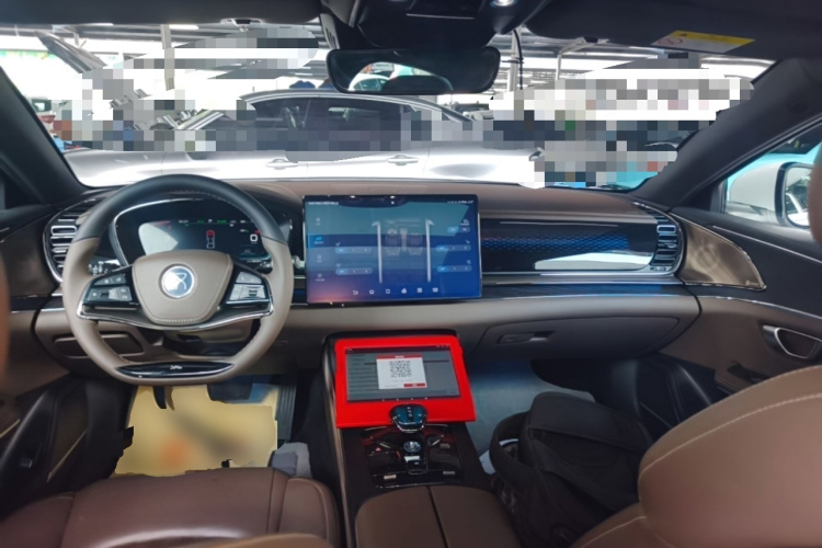 BYD Han 2021 immagine di auto #10