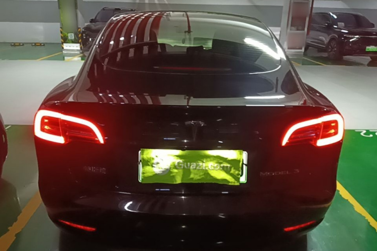 Tesla Model 3 2021 #4 Tesla Model 3 2021 car image #4