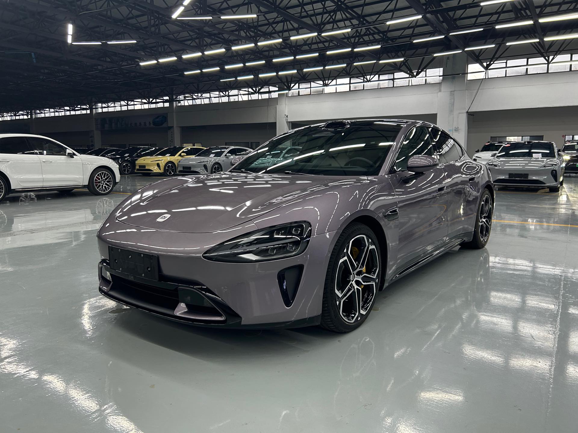 MI SU7 2024 car image 
