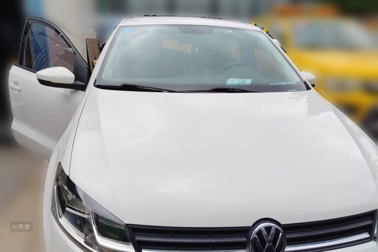 Volkswagen Polo 2015 car image #3