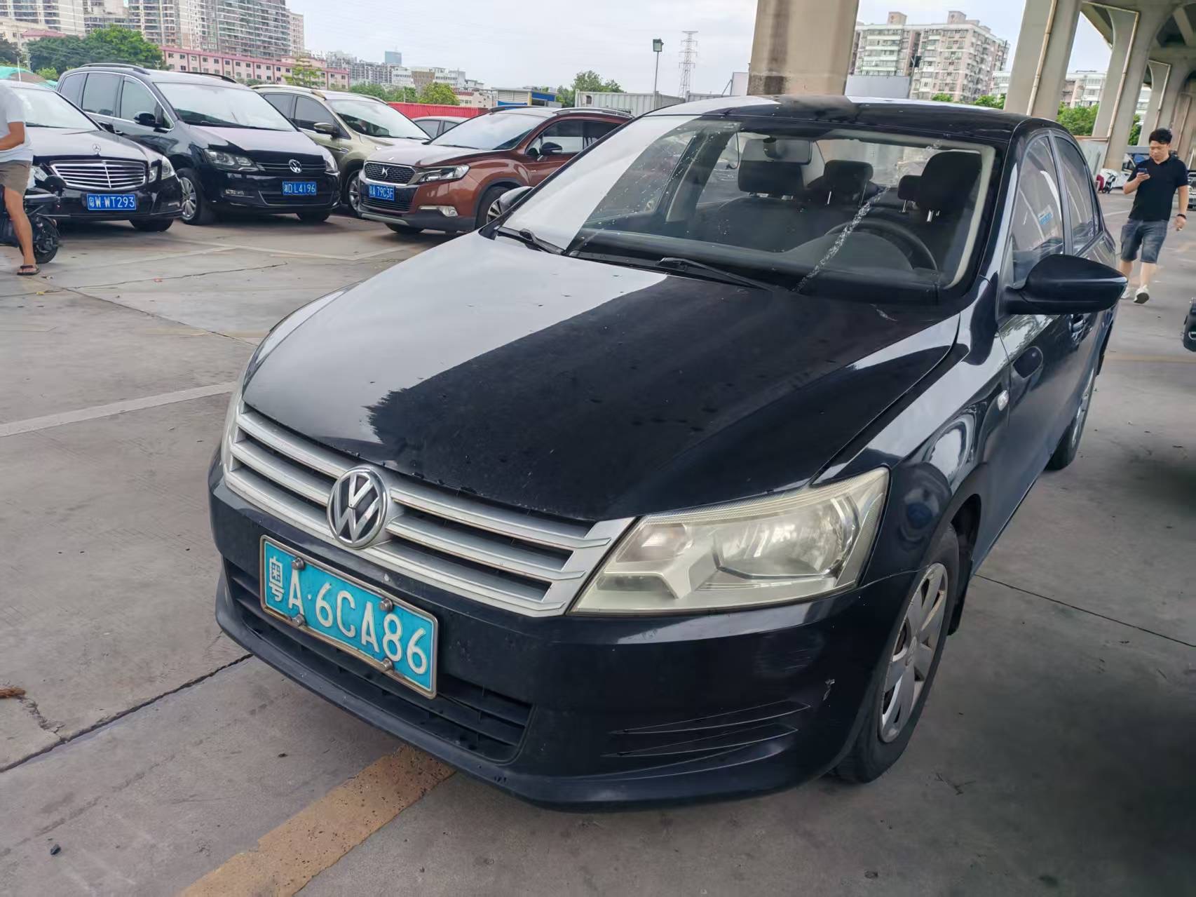 Volkswagen Santana 2014 car image 
