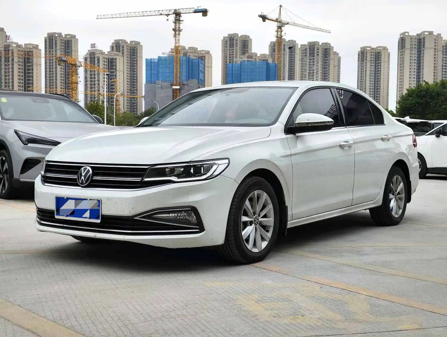 Volkswagen Bora 2021 car image 