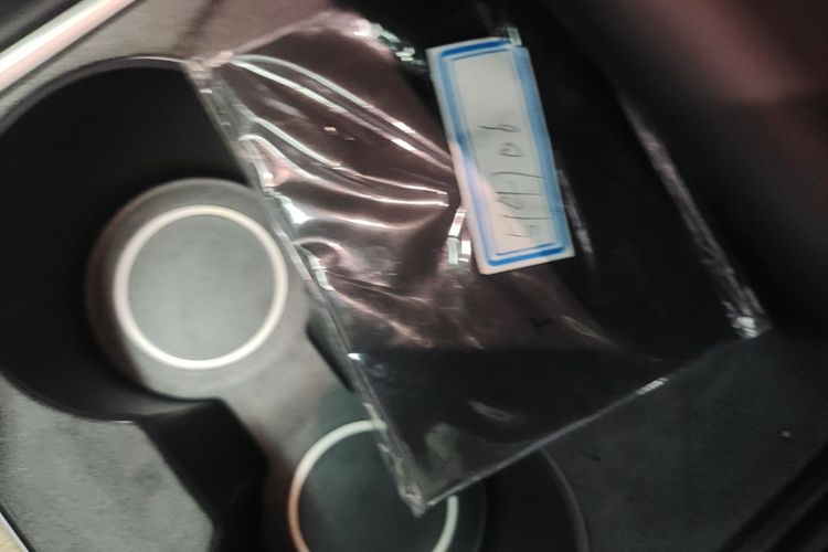 Tesla Model Y 2022 car image #14