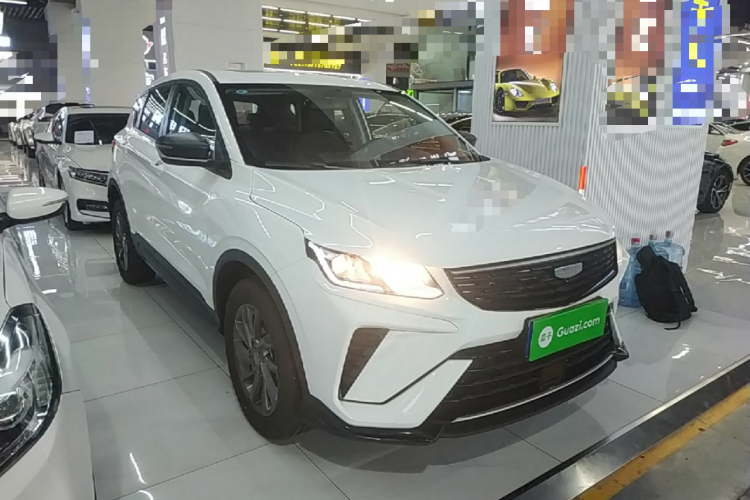 GEELY Coolray 2025 #4 GEELY Coolray 2025 car image #4