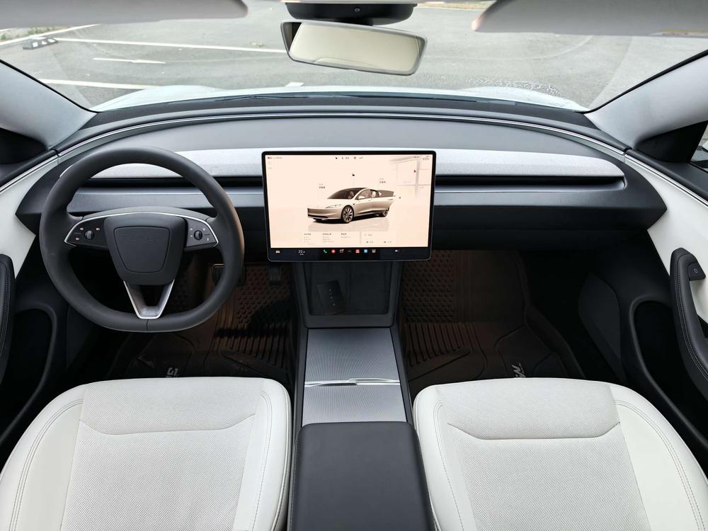Tesla Model 3 2023 #12 Tesla Model 3 2023 car image #12