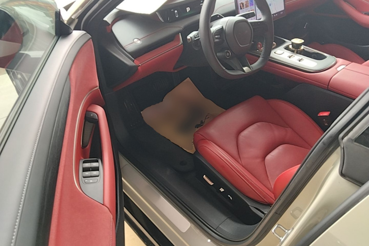 MI SU7 2025 car image #12