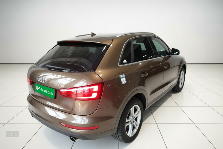 Audi Q3 2016 car image #7