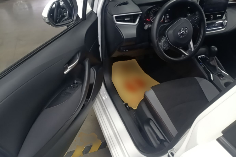 Toyota Corolla 2023 car image #16