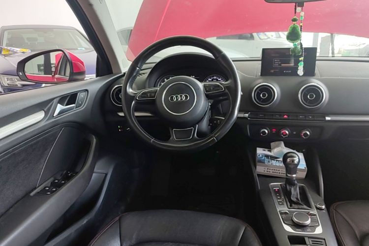 Audi A3 2016 صورة سيارة #11