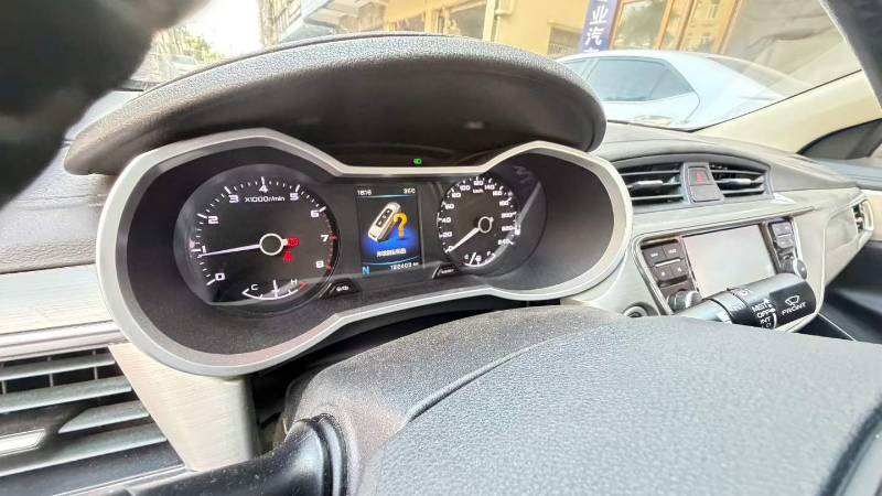 GEELY Emgrand GL 2017 #3 GEELY Emgrand GL 2017 изображение автомобиля #3