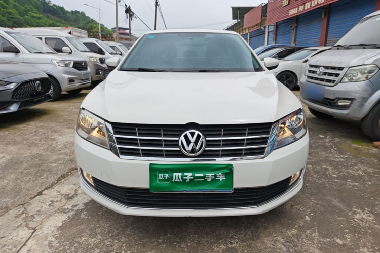 Volkswagen Lavida 2016 car image #3