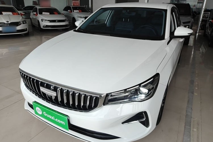 GEELY Emgrand 2026 car image #2