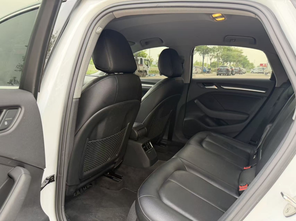 Audi A3 2019 car image #8