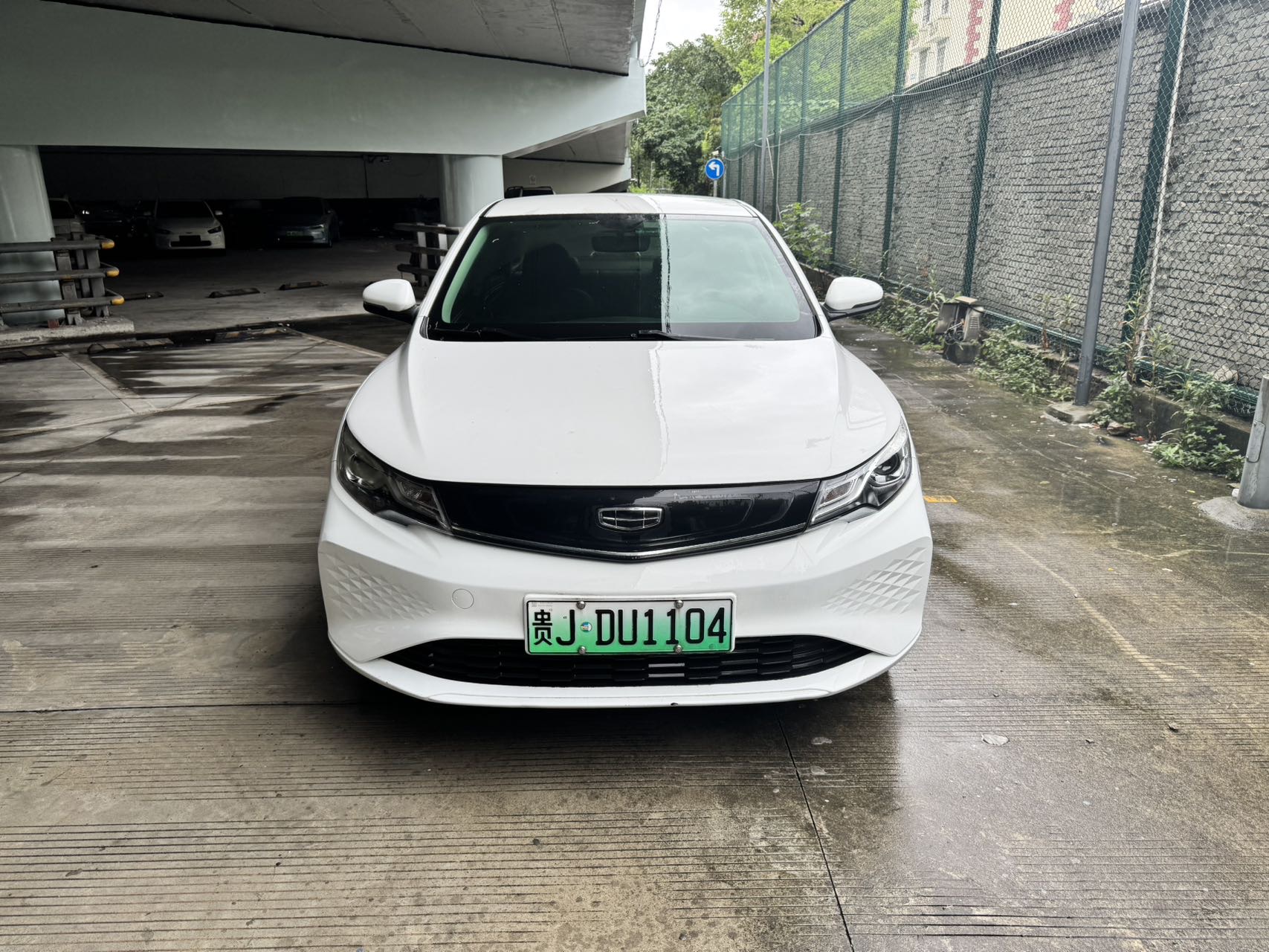 GEELY Emgrand New Energy 2023 #2 GEELY Emgrand New Energy 2023 car image #2