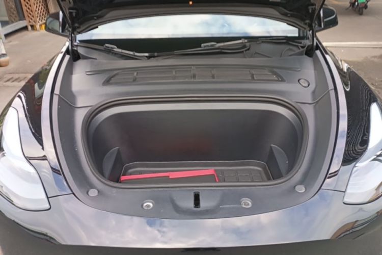 Tesla Model Y 2023 #22 Tesla Model Y 2023 car image #22