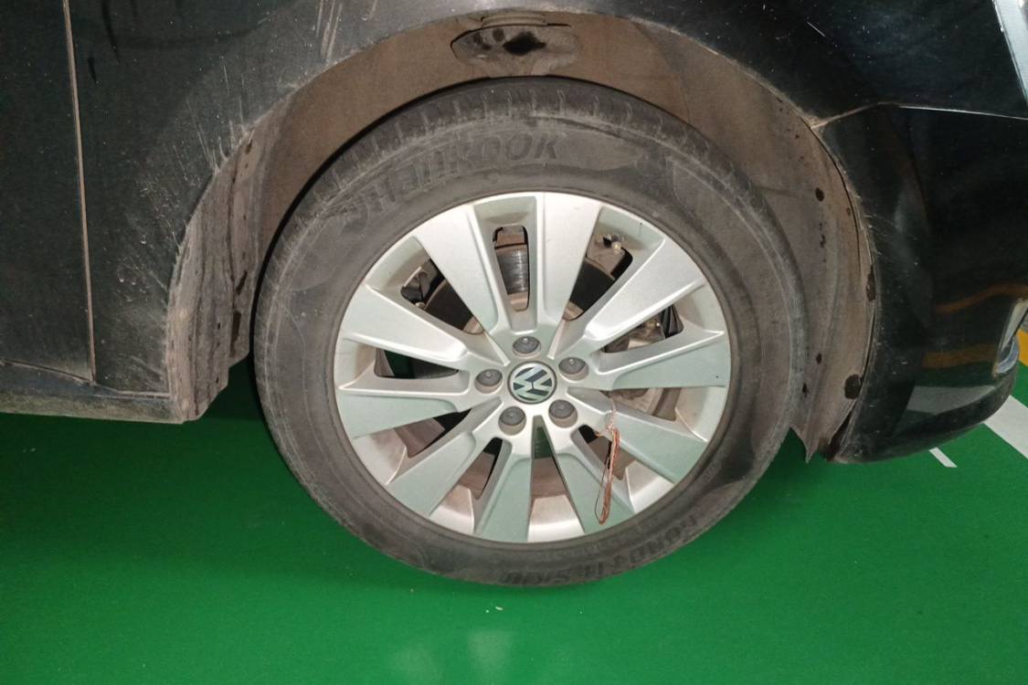 Volkswagen Lavida 2015 car image #9