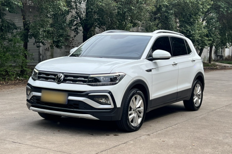 Volkswagen T-Cross 2023 car image #2
